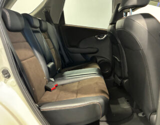 2013 Honda Fit Shuttle Hybrid image 302010