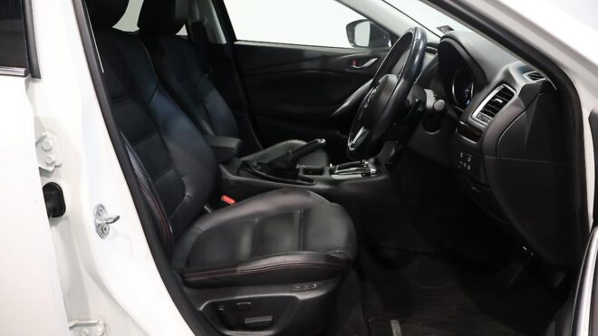 2013 Mazda Atenza 25S L-Package Leather Interior/ Aftermarket Wheels image 302954