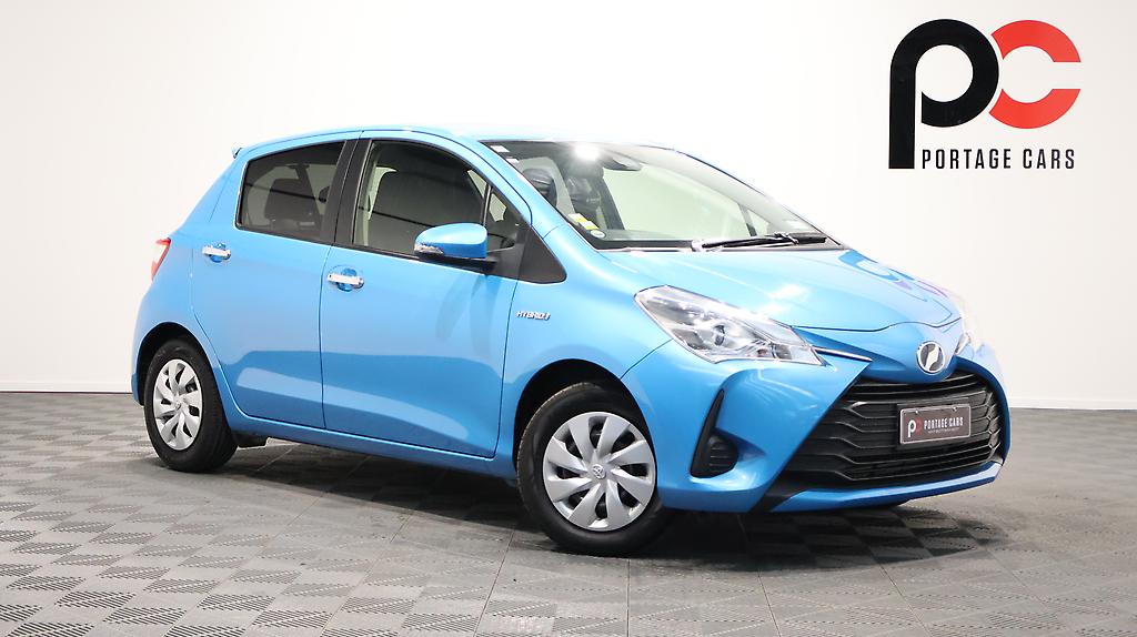 2018 Toyota Vitz Hybrid F Safety Edition, Push Start image 299343