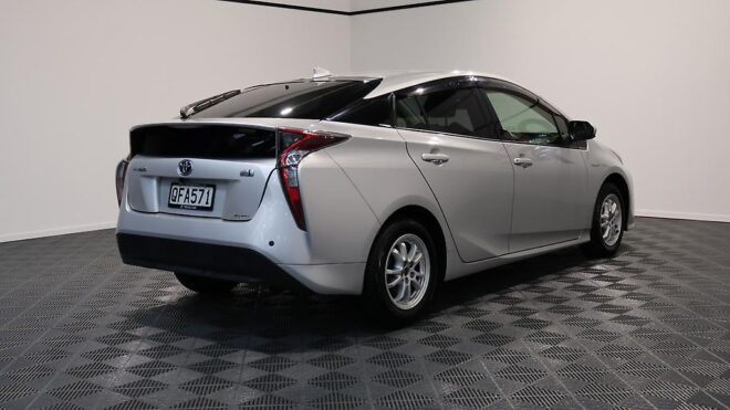 2018 Toyota Prius G Model image 302570