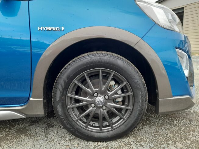2015 Toyota Aqua X-Urban, Low Kms image 303048