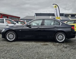 2013 Bmw 3 Series Luxury, Low KMs image 300787