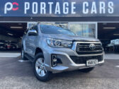 2020 Toyota Hilux SR5 TD DC 2.8DT image 300070