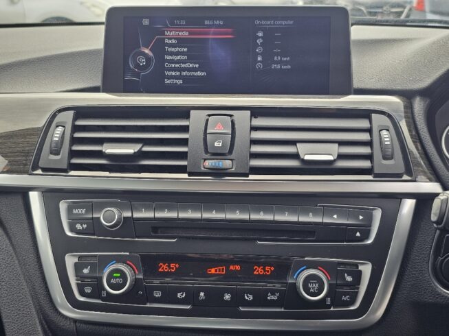 2013 Bmw 3 Series Luxury, Low KMs image 300793
