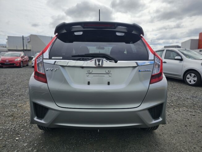 2014 Honda Fit Hybrid S-Package image 299794