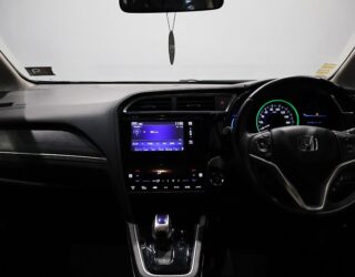 2015 Honda Shuttle Hybrid Z, Heated Seats, Reverse Camera image 302111