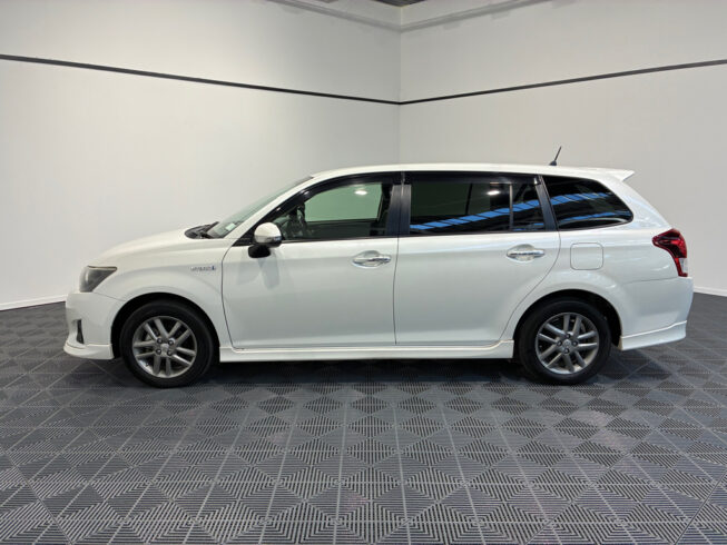 2014 Toyota Corolla Hybrid G Aero Tourer WxB Push Start image 303062