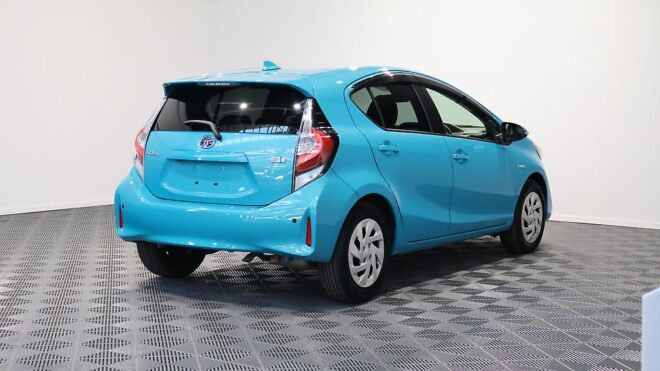 2017 Toyota Aqua G Model, Push Start, Reverse Camera, TSS, Cruise Control image 302911