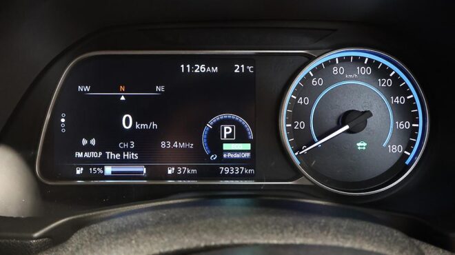 2018 Nissan Leaf X Model, 84.6% SOH, Cruise control image 318540