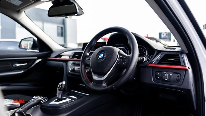 2013 Bmw 320i 320i Sports ,Parking Sensor image 301365
