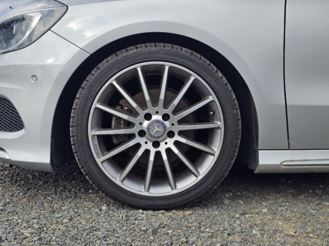 2013 Mercedes-benz A 180 Blue Efficiency Sports AMG image 299671