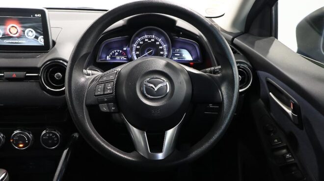 2014 Mazda Demio 13S image 304815