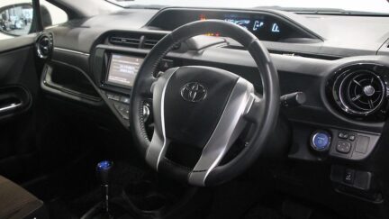 2015 Toyota Aqua G model , Push Start image 307559