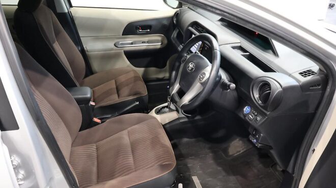 2012 Toyota Aqua G model , Push Start, Reverse Camera image 316460