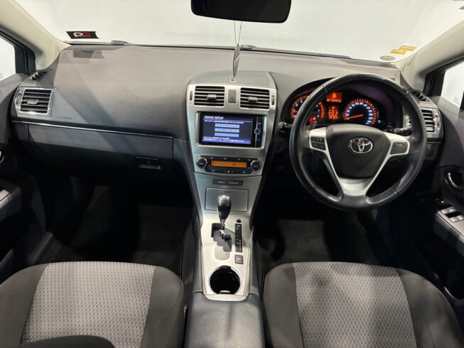 2013 Toyota Avensis Wagon Xi image 302486
