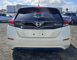 2018 Nissan Leaf X Model, 84.6% SOH, Cruise control image 302386
