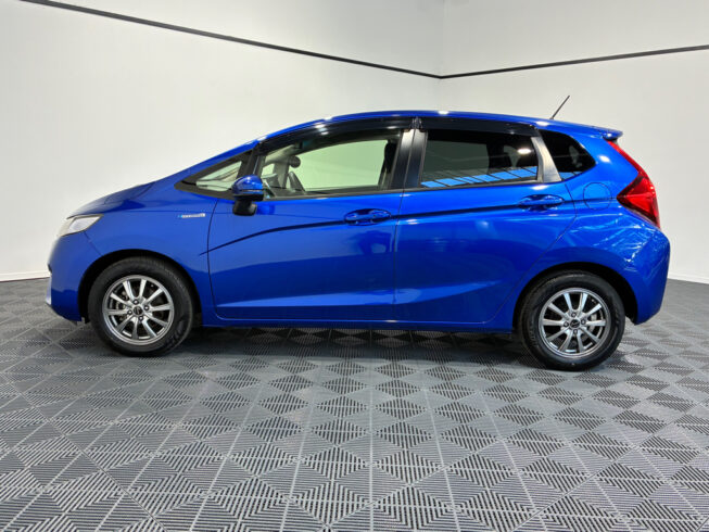 2014 Honda Fit Hybrid F-Package image 302464
