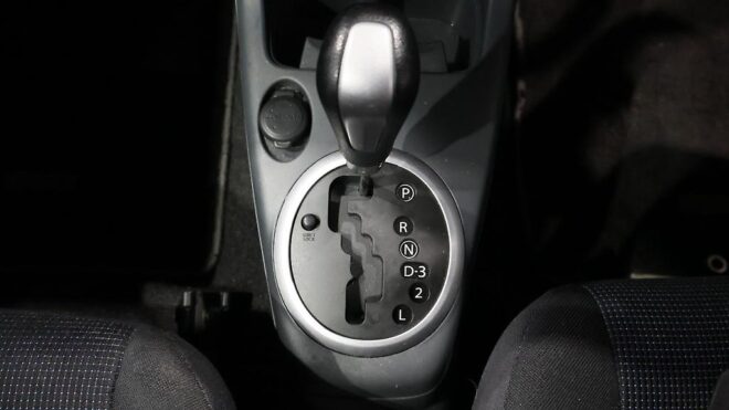 2005 Suzuki Swift Fuel Economical Run Around image 302417