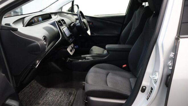 2018 Toyota Prius G Model image 302574