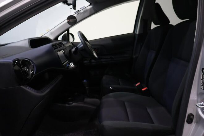 2015 Toyota Aqua S Model, Push Start image 302148