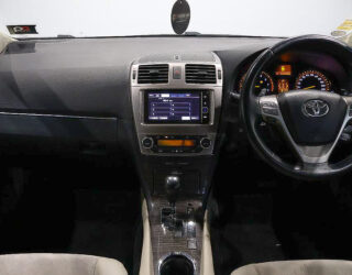 2013 Toyota Avensis Wagon Li image 303331