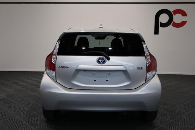 2015 Toyota Aqua S Model, Push Start image 302144