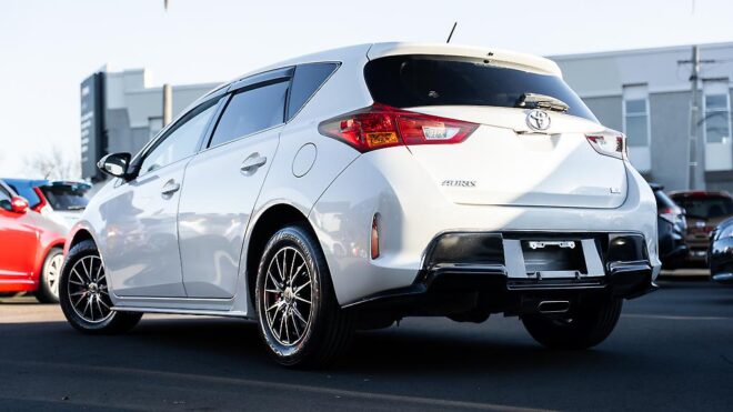 2013 Toyota Auris 180G S Package TRD Kit image 300333