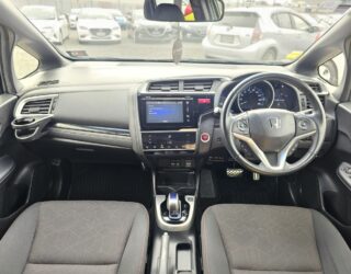 2014 Honda Fit Hybrid S-Package image 299805