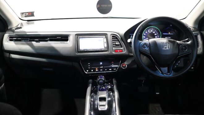 2014 Honda Vezel Hybrid X image 302898
