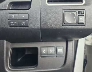 2012 Nissan Serena Highwaystar V selection image 300825