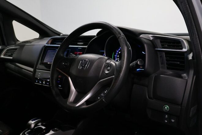 2014 Honda Fit Hybrid S Package image 302193