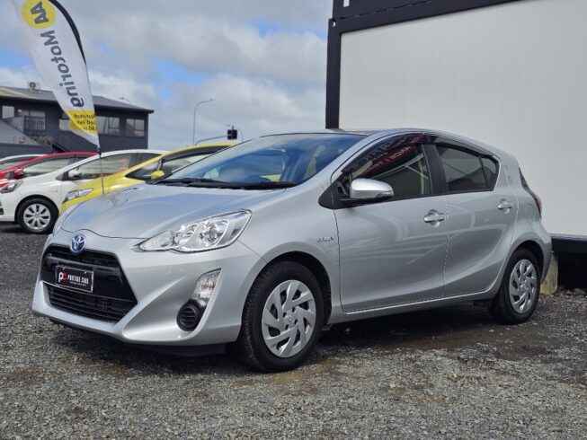 2016 Toyota Aqua S Model, Low Kms, Push Start image 300911