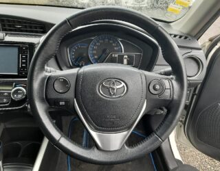 2013 Toyota Corolla Fielder Hybrid G Push Start image 299591