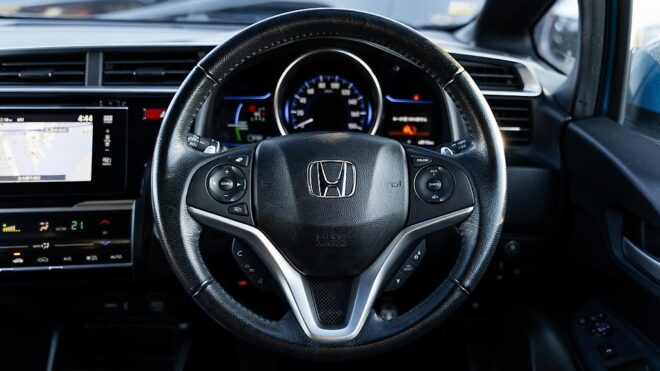 2013 Honda Fit Hybrid S-PKG/ Reverse Camera image 300304