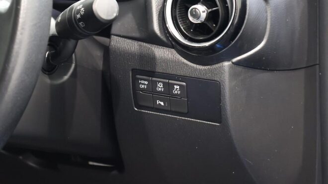 2017 Mazda Demio 13S Touring Low KMs image 302504
