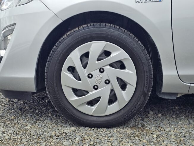 2016 Toyota Aqua S Model, Low Kms, Push Start image 300936