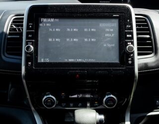 2017 Nissan Serena Highwaystar V Selection Hybrid, Dual Power Sliding Doors image 310700