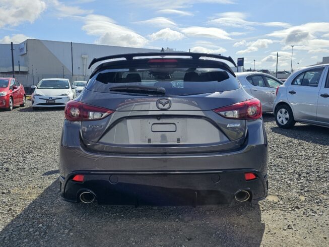 2015 Mazda Axela 20S Touring L-pkg, Body Kit, Aftermarket Alloys image 299716