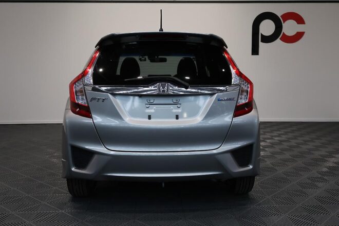 2014 Honda Fit Hybrid S Package image 302186