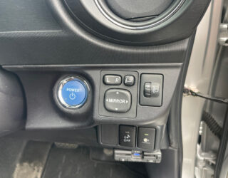 2012 Toyota Aqua G model , Push Start, Reverse Camera image 300656