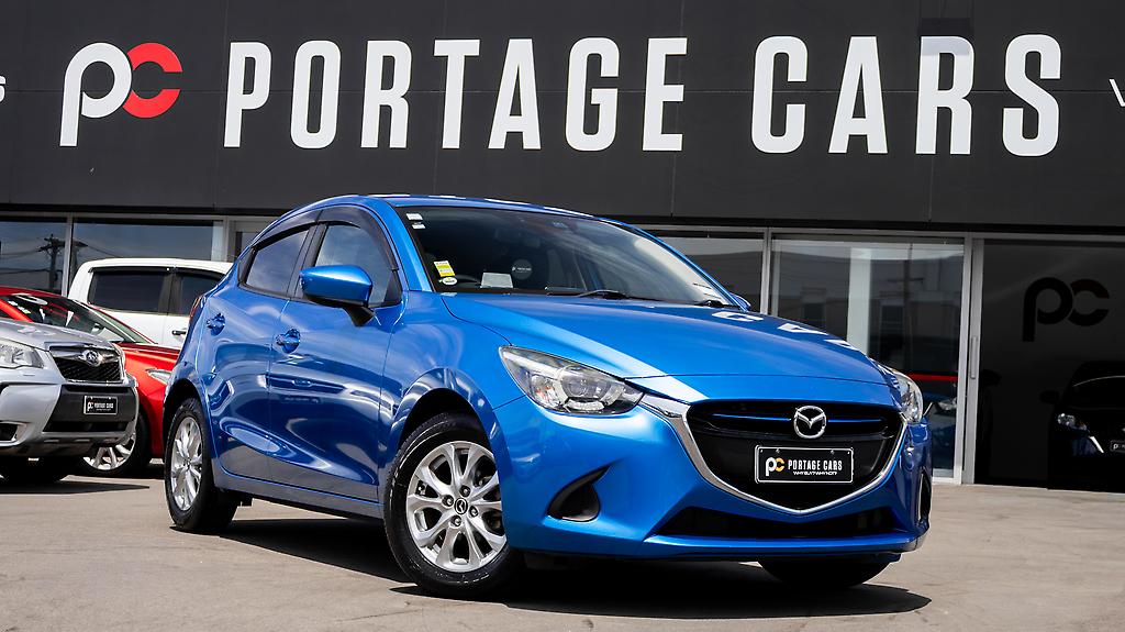 2016 Mazda Demio 13S Skyactiv, Push start image 303014