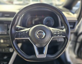 2018 Nissan Leaf X Model, 84.6% SOH, Cruise control image 302391