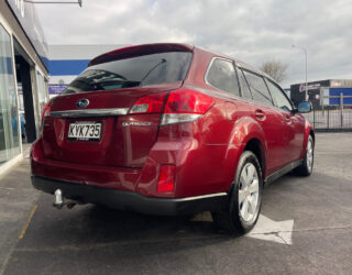 2009 Subaru Outback 4WD with leather image 299534