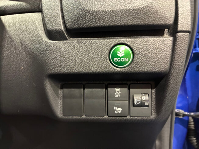 2014 Honda Fit Hybrid F-Package image 302472