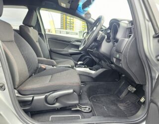 2014 Honda Fit Hybrid S-Package image 299797