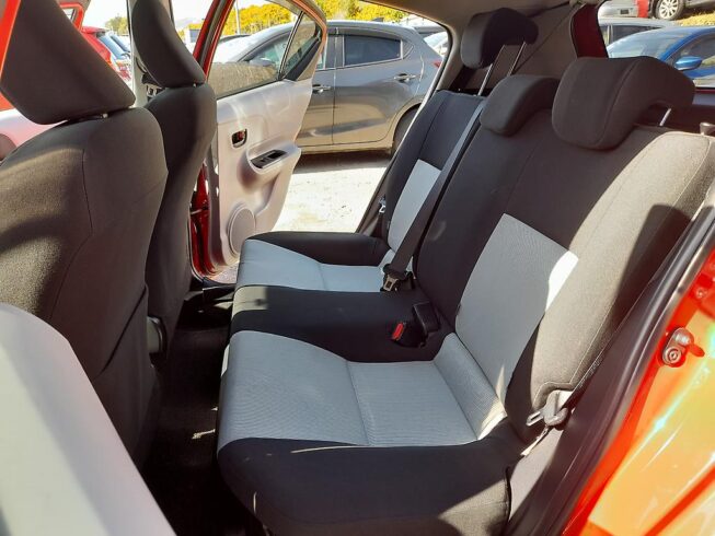 2012 Toyota Aqua S Model, Push Start image 301350