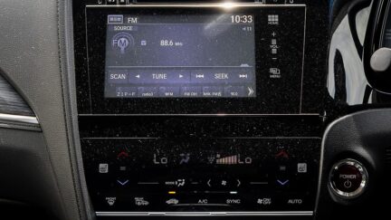 2015 Honda Shuttle Hybrid Z, Heated Seats, Reverse Camera image 312406