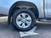 2020 Toyota Hilux SR5 TD DC 2.8DT image 300085