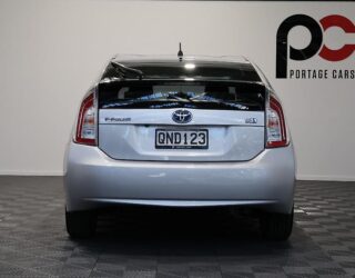 2014 Toyota Prius S Model, Low KMS, Alloy Wheels image 302843