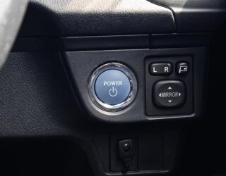 2013 Toyota Corolla Fielder Hybrid  Push Start image 312969